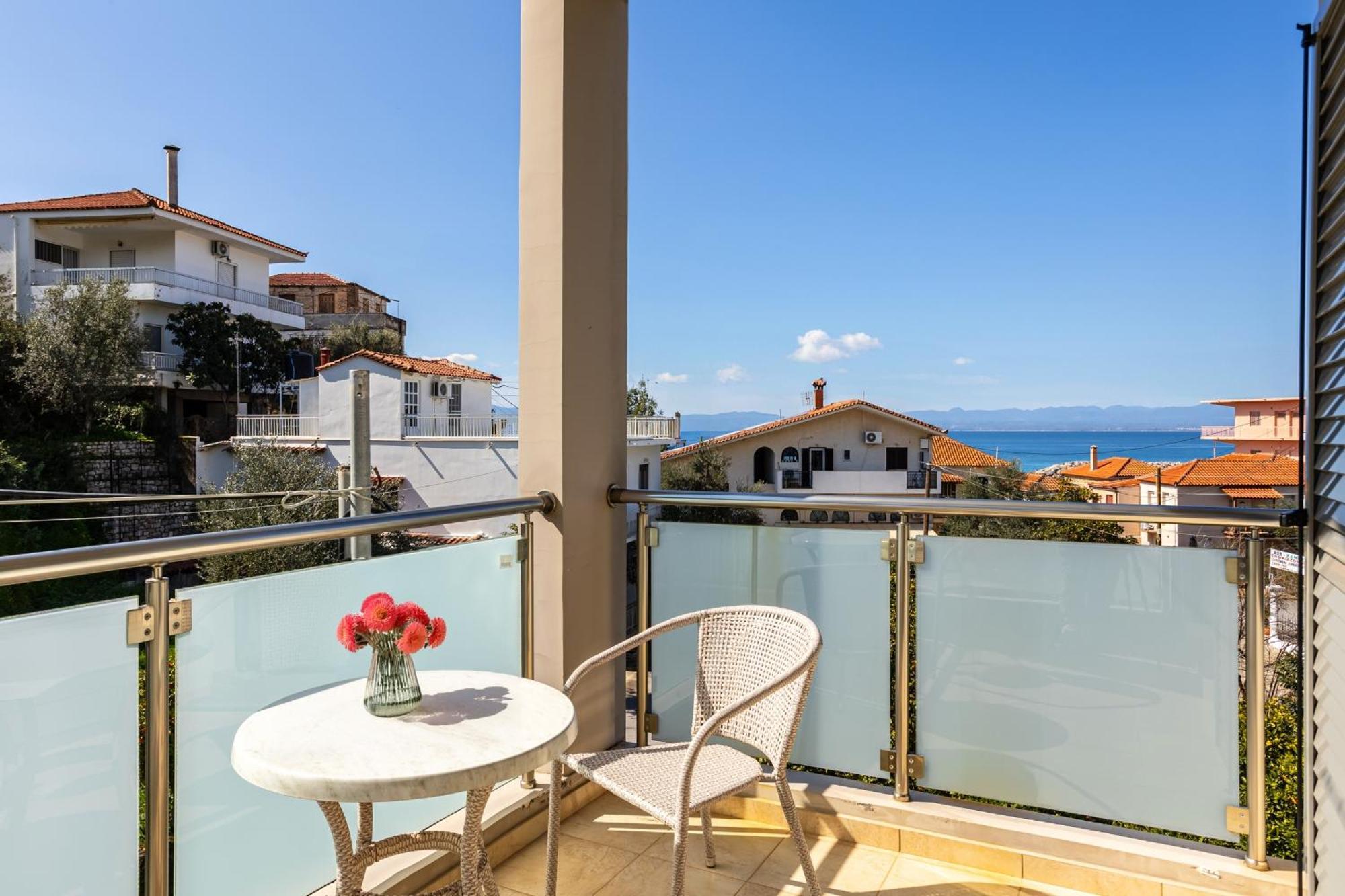 Avia Blue Maisonettes - Messinia Gulf Retreat Dış mekan fotoğraf
